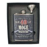 Lapos üveg pálinkás