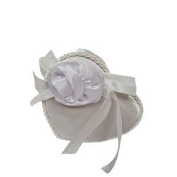 Gyűrűsdoboz szatén szív alakú fehér 8cm