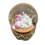 Havazó gömb süteményes 4x4x6cm