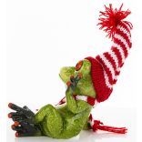 Béka figura ülő sapkkában 12x8x10cm