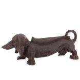 Cipőkaparó kutya öntöttvas 32x13cm