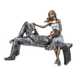 Szerelmes pár padon poly 18x22cm